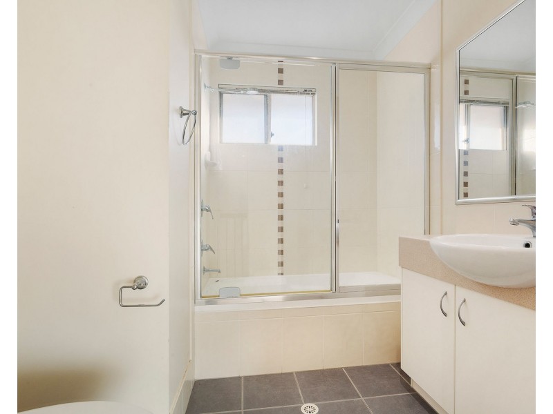 24/154 River Hills Rd, Eagleby QLD 4207
