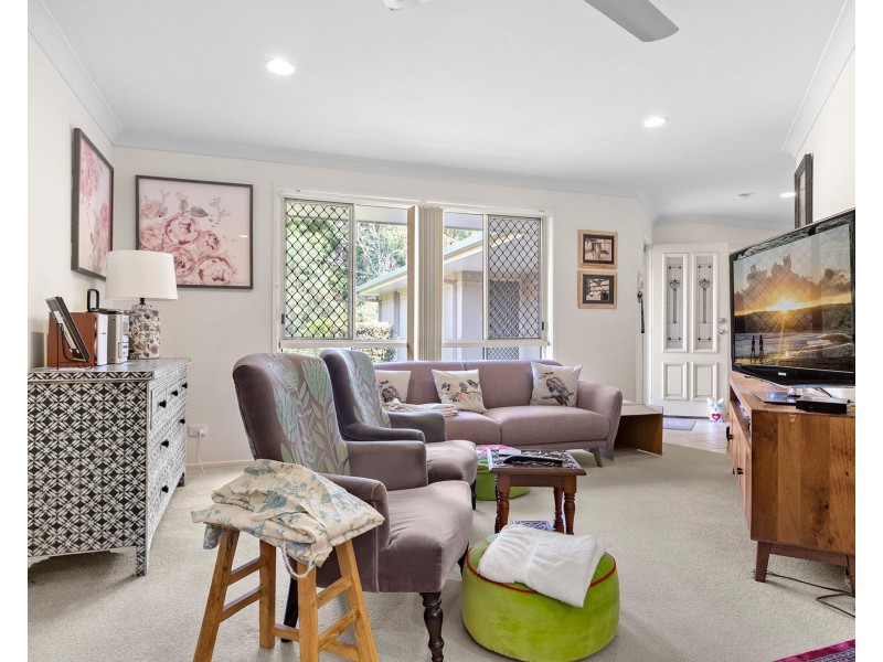 9 Doyle Place, The Gap QLD 4061