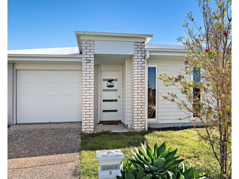 9 Mount Pleasant Street, Park Ridge QLD 4125