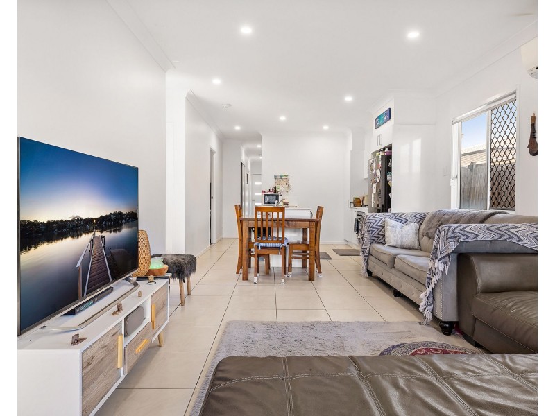 9 Mount Pleasant Street, Park Ridge QLD 4125