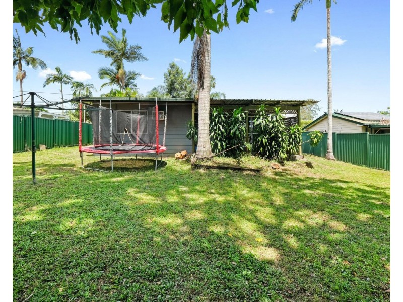 15 Peppermint Street, Crestmead QLD 4132