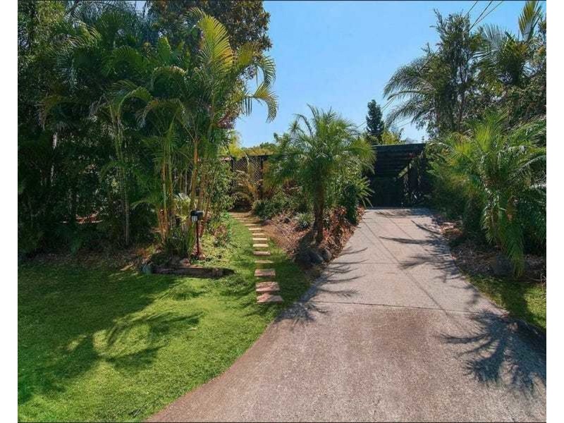 22 Drake Road, Springwood QLD 4127