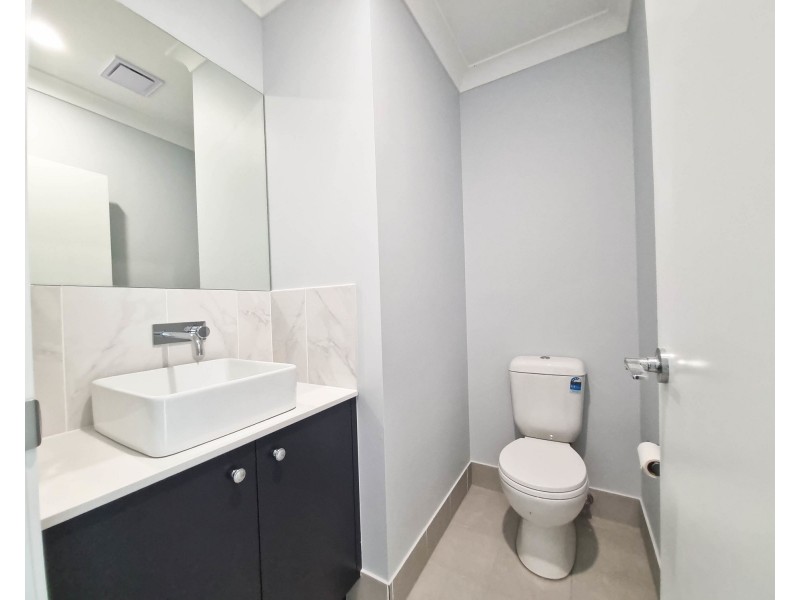 96 Teal Cct, Greenbank QLD 4124