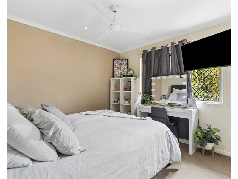 24 Harburg Drive, Beenleigh QLD 4207