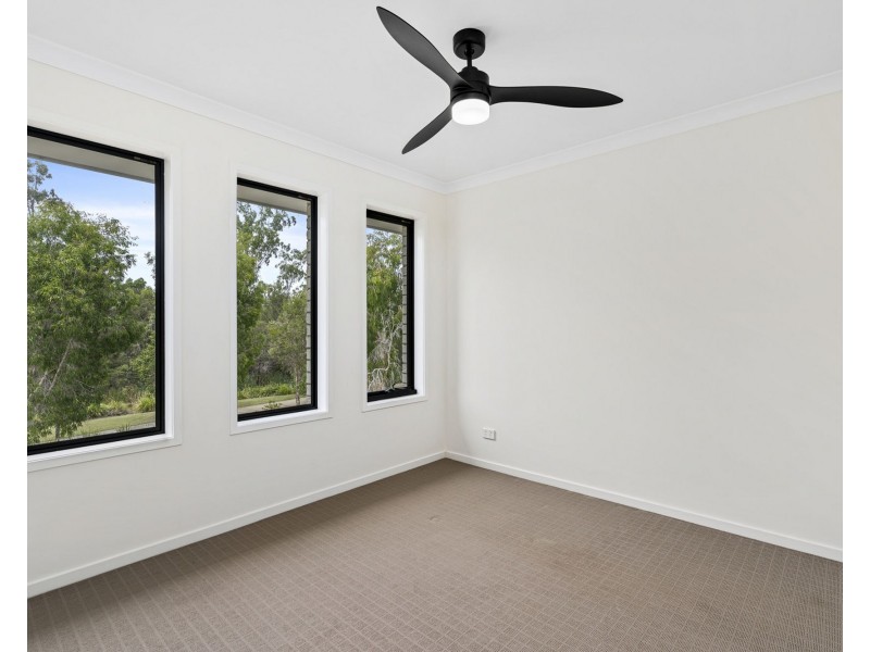 43 Tallwoods Circuit, Yarrabilba QLD 4207