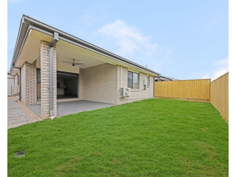 62 Bunya Drive, Park Ridge QLD 4125