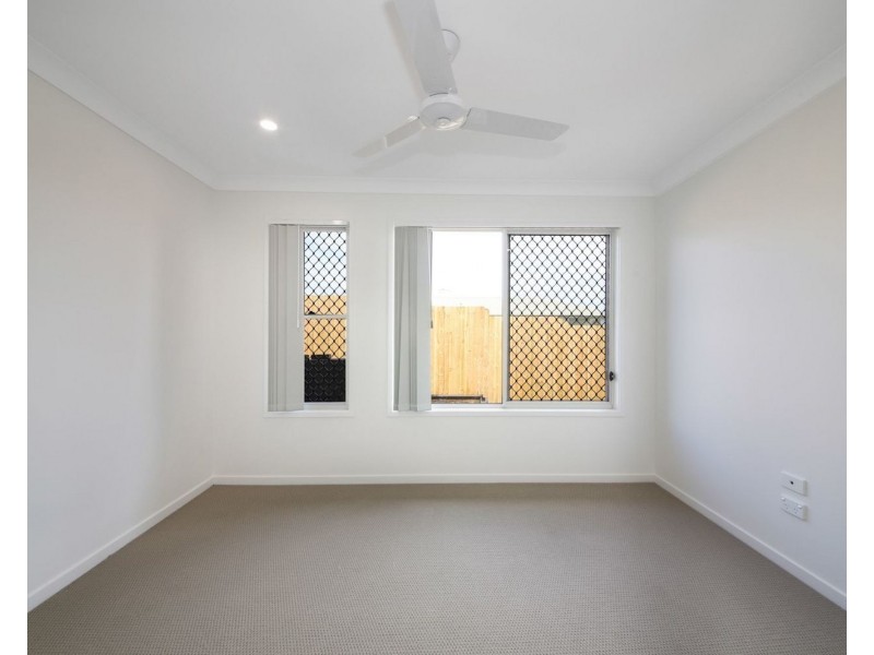 2 Alexander Street, Holmview QLD 4207