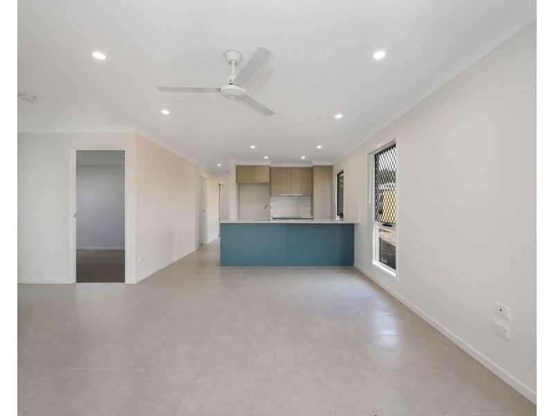 2 Alexander Street, Holmview QLD 4207