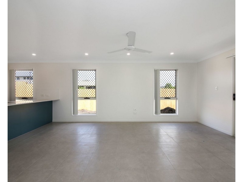 2 Alexander Street, Holmview QLD 4207