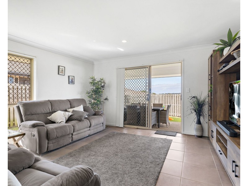 48 Sunridge Circuit, Bahrs Scrub QLD 4207