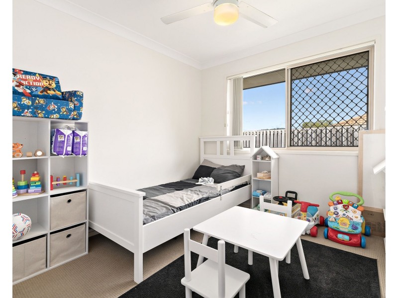 48 Sunridge Circuit, Bahrs Scrub QLD 4207