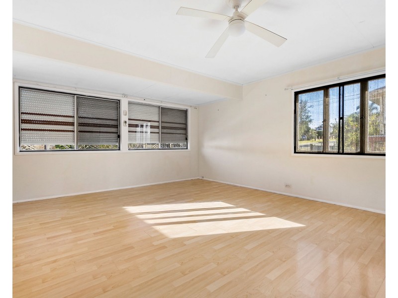 16 Primrose Street, Logan Central QLD 4114