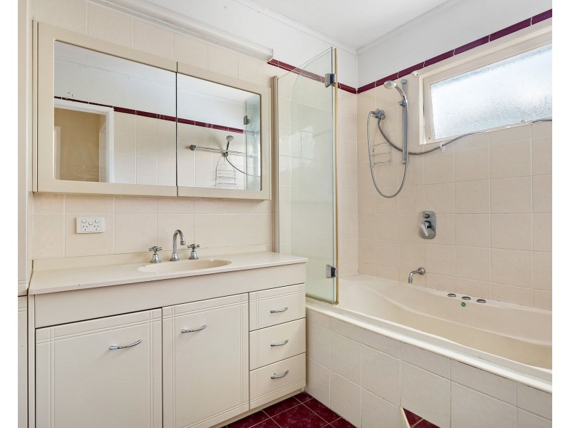 16 Primrose Street, Logan Central QLD 4114