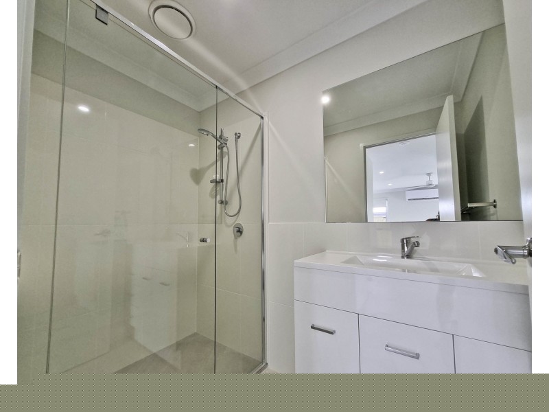 2B/100 Lollard Street, Hillcrest QLD 4118