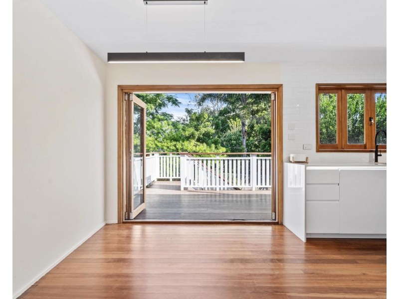 35 Binnalong Street, Rochedale South QLD 4123