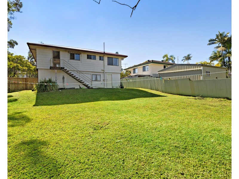 24 Ash Avenue, Woodridge QLD 4114