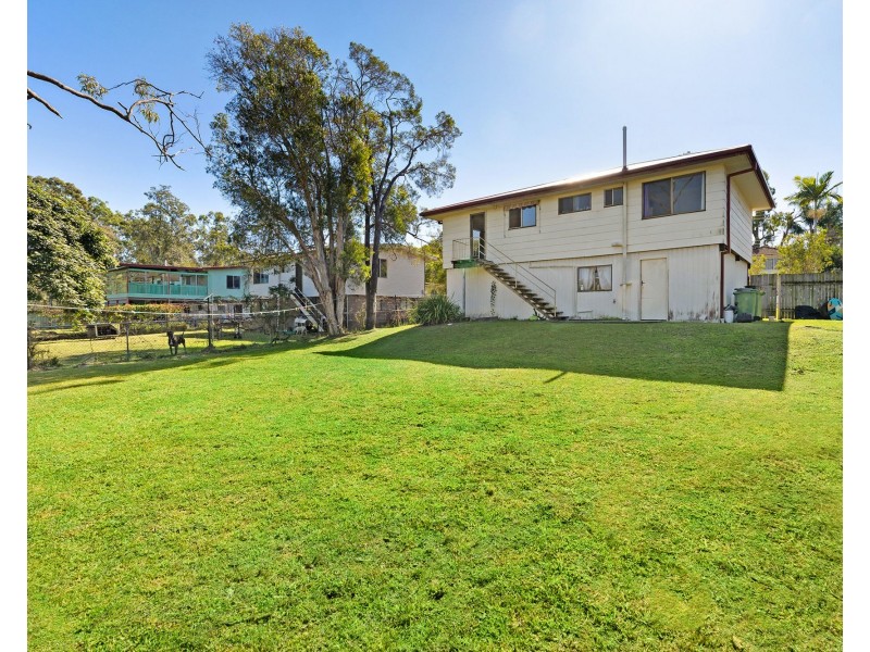 24 Ash Avenue, Woodridge QLD 4114