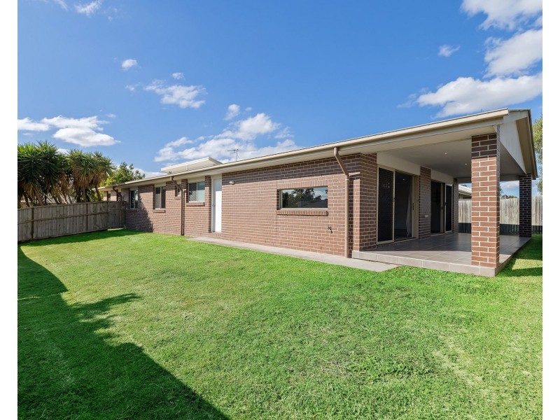 1 Drewett Avenue, Redbank Plains QLD 4301