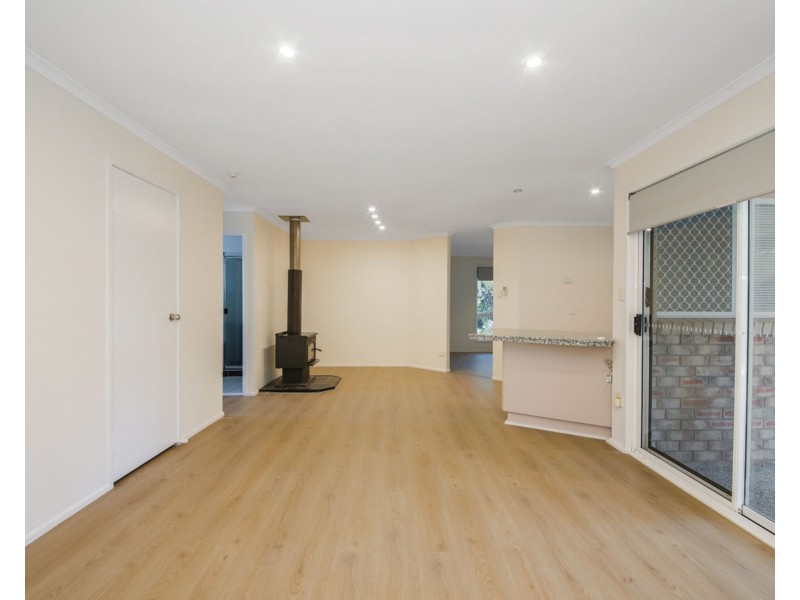 13 Lochore Court, Crestmead QLD 4132