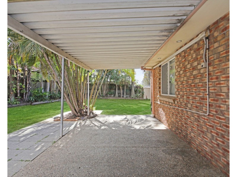 13 Lochore Court, Crestmead QLD 4132