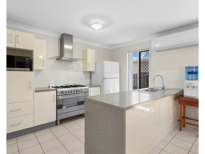 43 Myra Street, Kingston QLD 4114