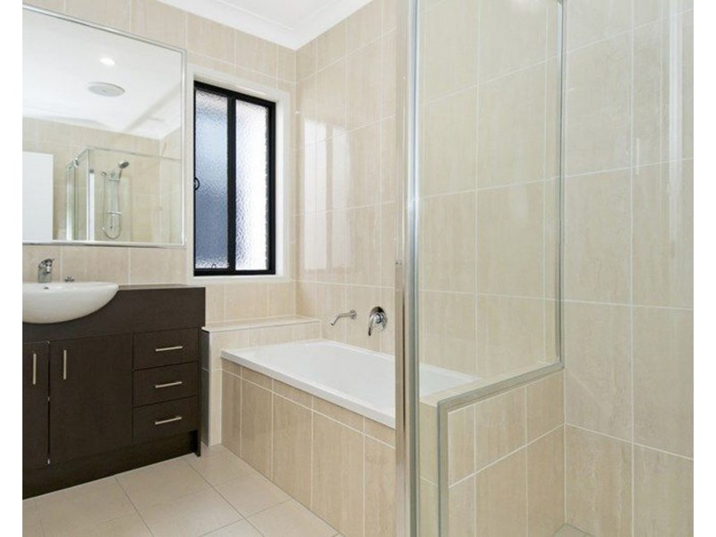 11 Chalk Street, Yarrabilba QLD 4207
