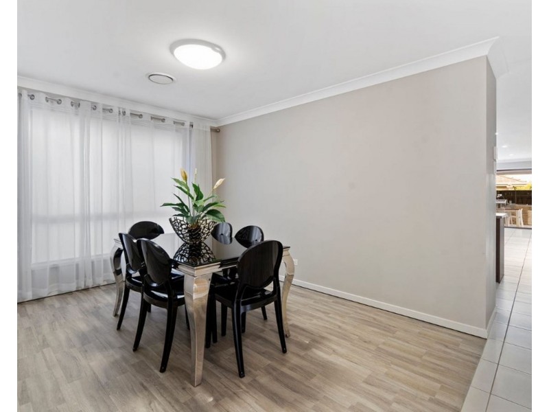 30 Landsdowne Drive, Ormeau Hills QLD 4208