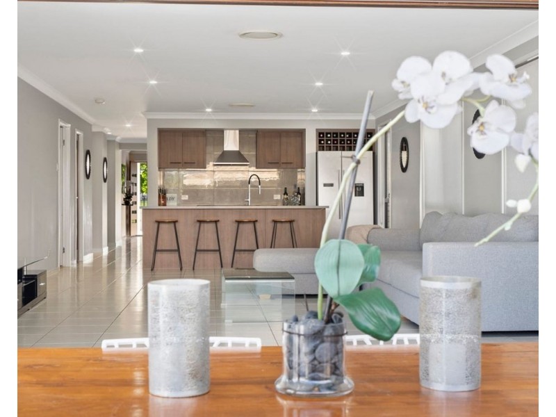 30 Landsdowne Drive, Ormeau Hills QLD 4208