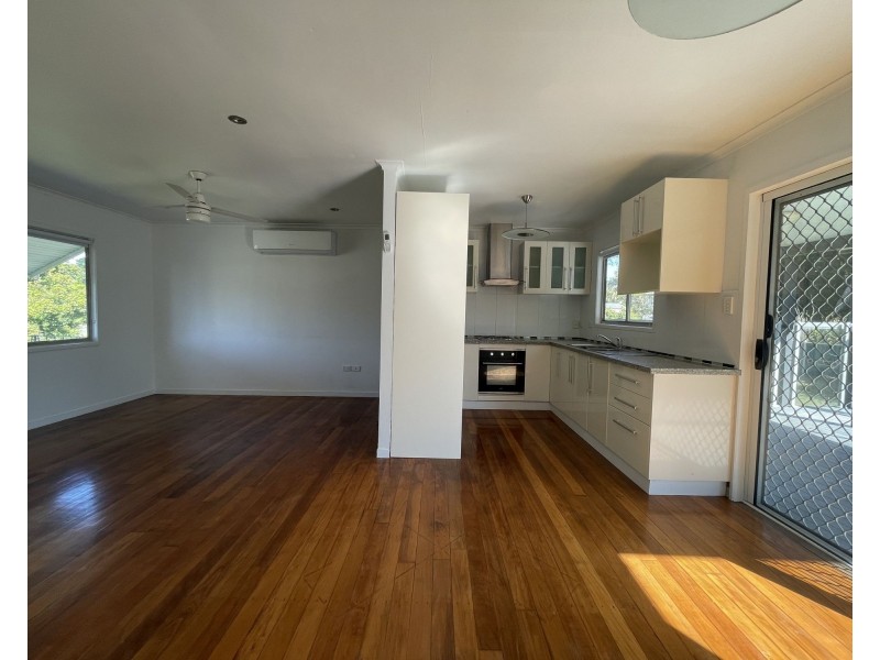 14 Greenwood Street, Kingston QLD 4114