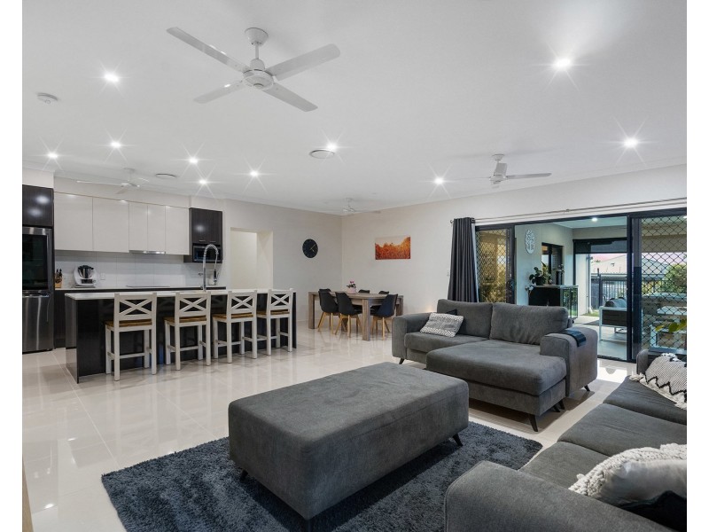 21 Lucinda Road, Logan Village QLD 4207