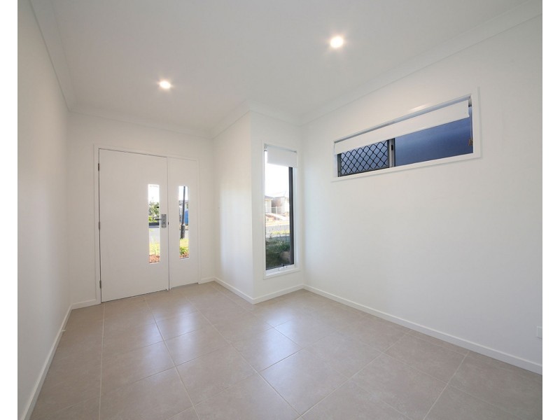 63 Randwick Street, Logan Reserve QLD 4133