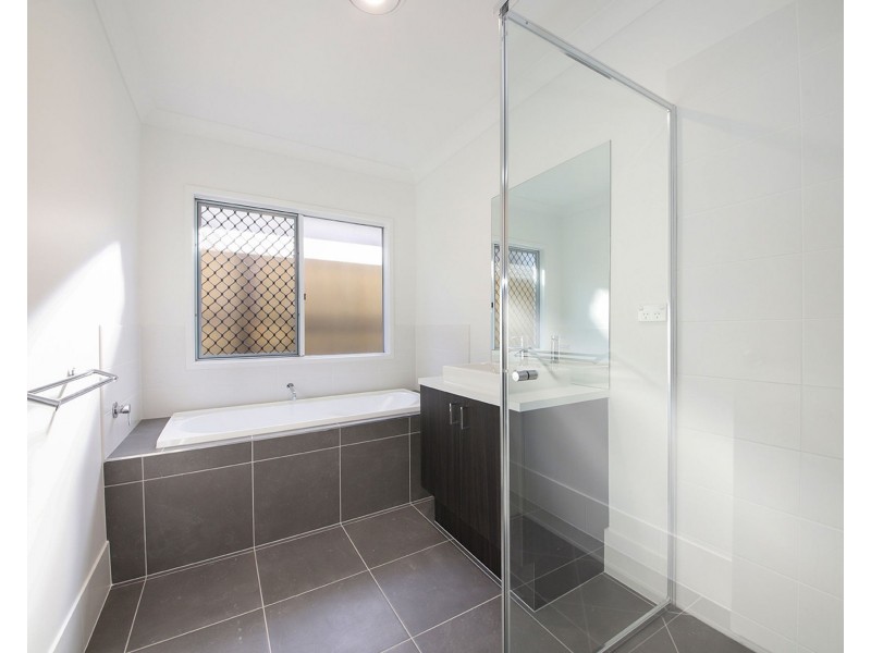 63 Randwick Street, Logan Reserve QLD 4133