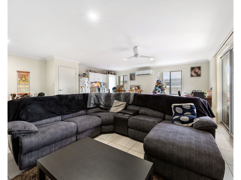 46 Malachite Drive, Logan Reserve QLD 4133