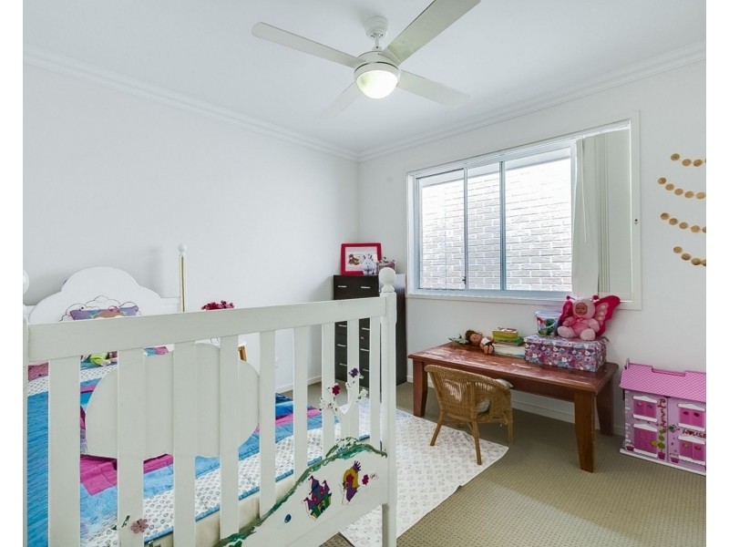 9 Ravensbourne Circuit, Waterford QLD 4133