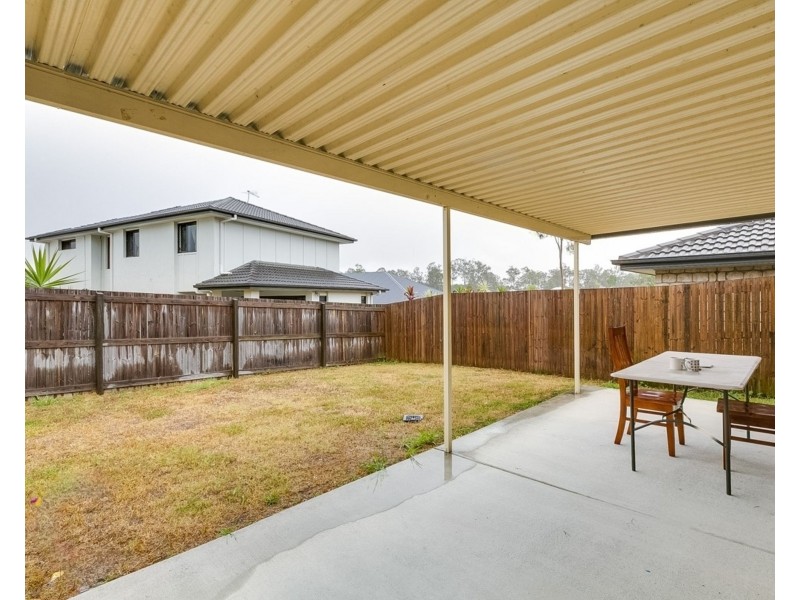 9 Ravensbourne Circuit, Waterford QLD 4133