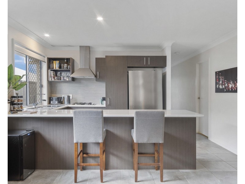 50 Bottlebrush Drive, Deebing Heights QLD 4306