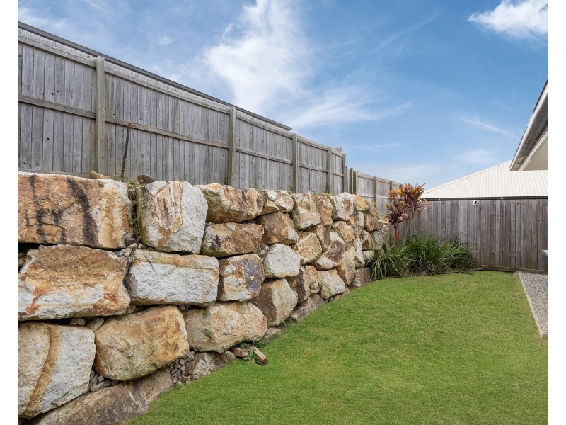 50 Bottlebrush Drive, Deebing Heights QLD 4306