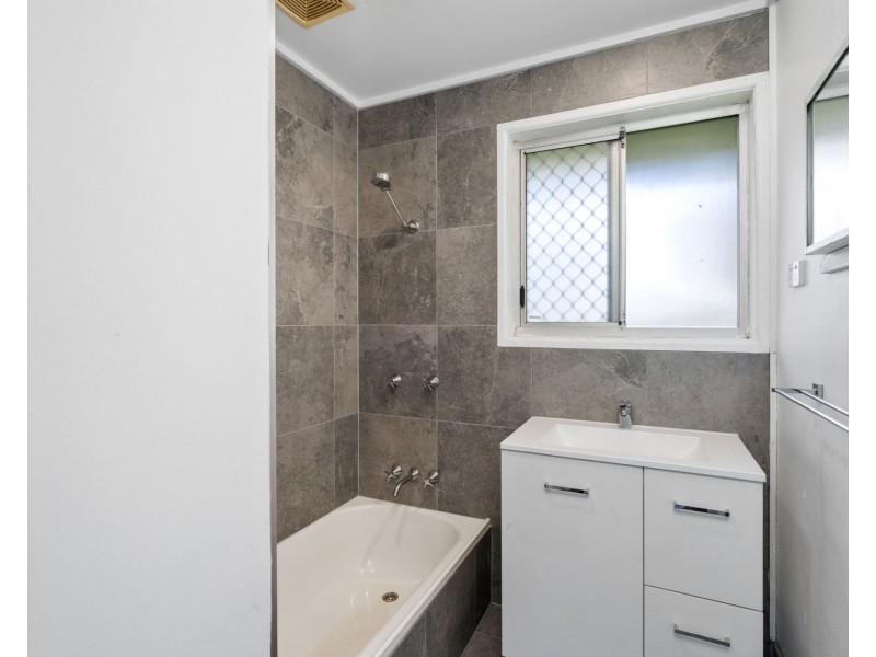 5 Saverin Road, Eagleby QLD 4207