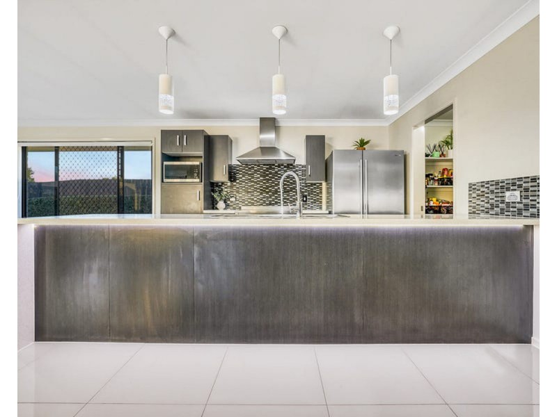 25 Lucinda Road, Logan Village QLD 4207