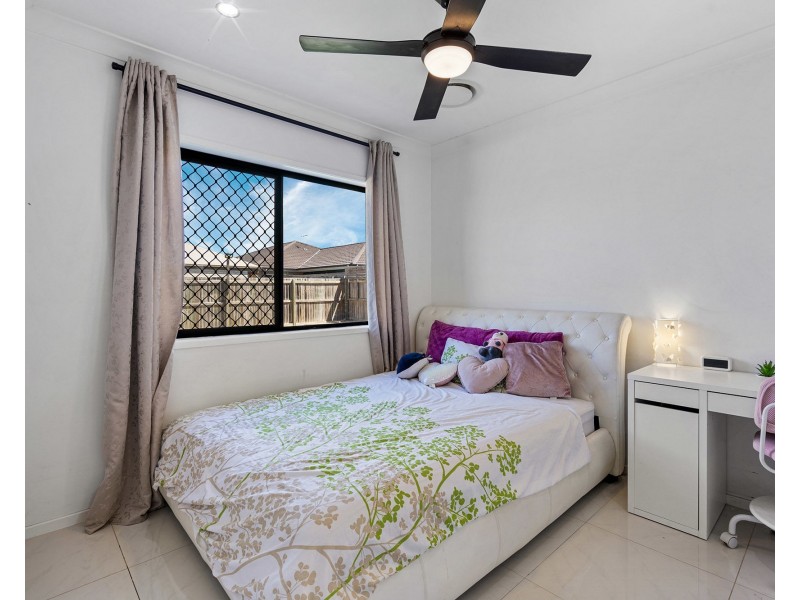 3 Gordon Crescent, Mango Hill QLD 4509