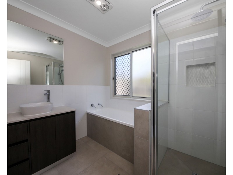 1 Silkwood Circuit, Park Ridge QLD 4125