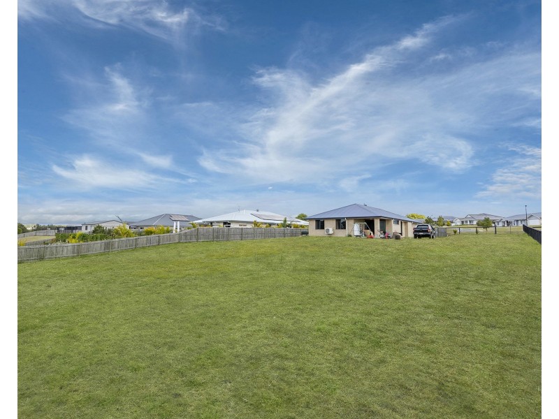 111-113 Geoff Philp Drive, Logan Village QLD 4207