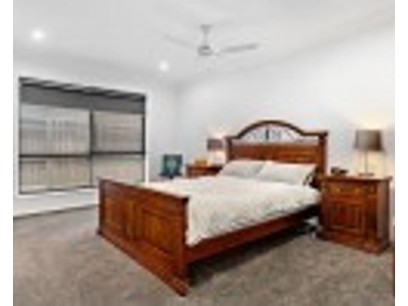 5 Monivae Circuit, Eagleby QLD 4207