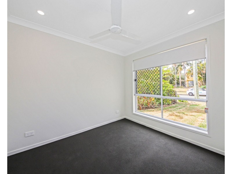 1/3 Bellatrix Drive, Kingston QLD 4114