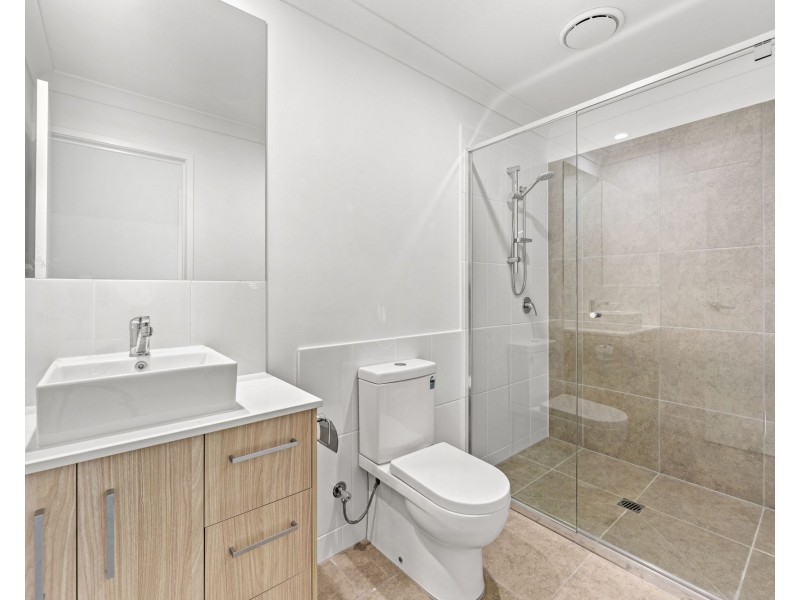 18B Templeton Street, Logan Reserve QLD 4133