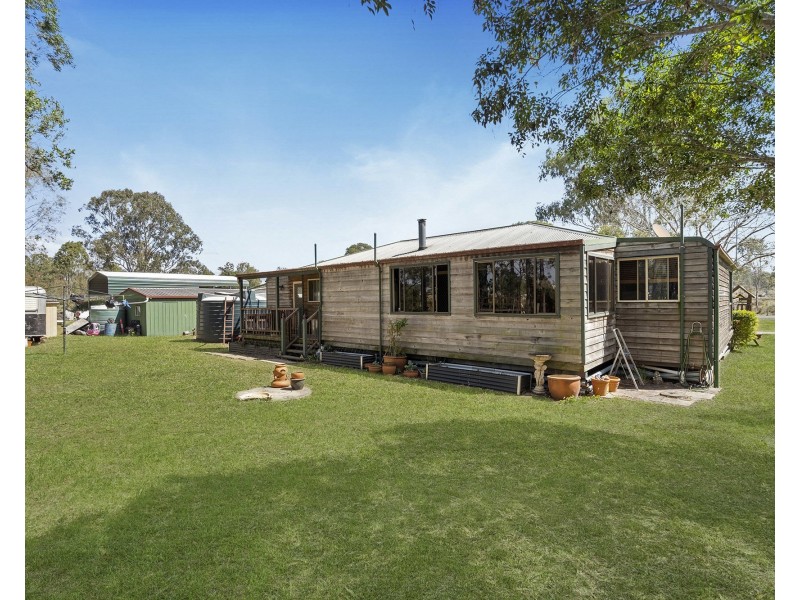 818-842 Ripley Road, South Ripley QLD 4306