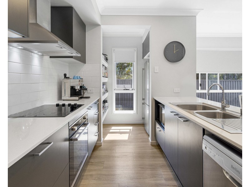 66 Shailer Road, Shailer Park QLD 4128