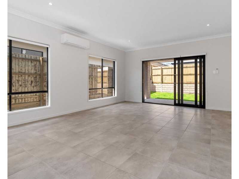 20 Branch Circuit, Greenbank QLD 4124