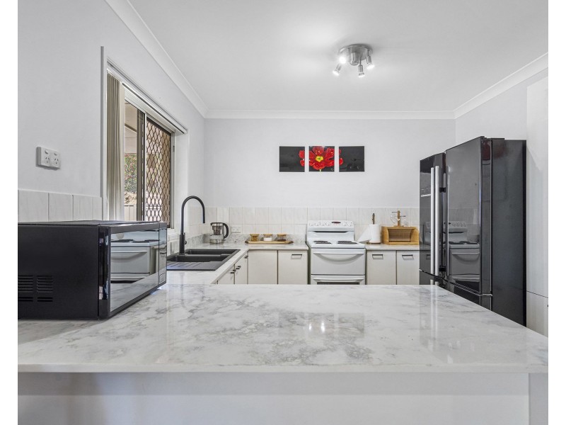 3 Lyndon Court, Boronia Heights QLD 4124