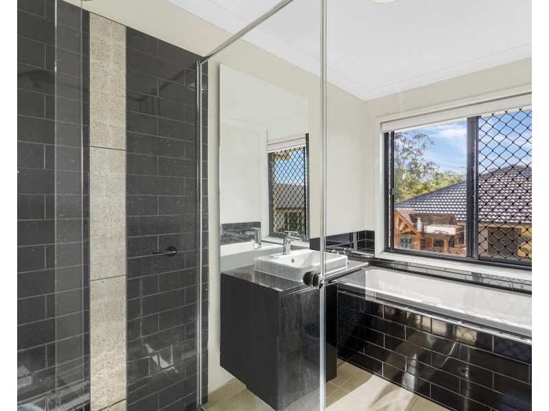 43 Tallwoods Circuit, Yarrabilba QLD 4207